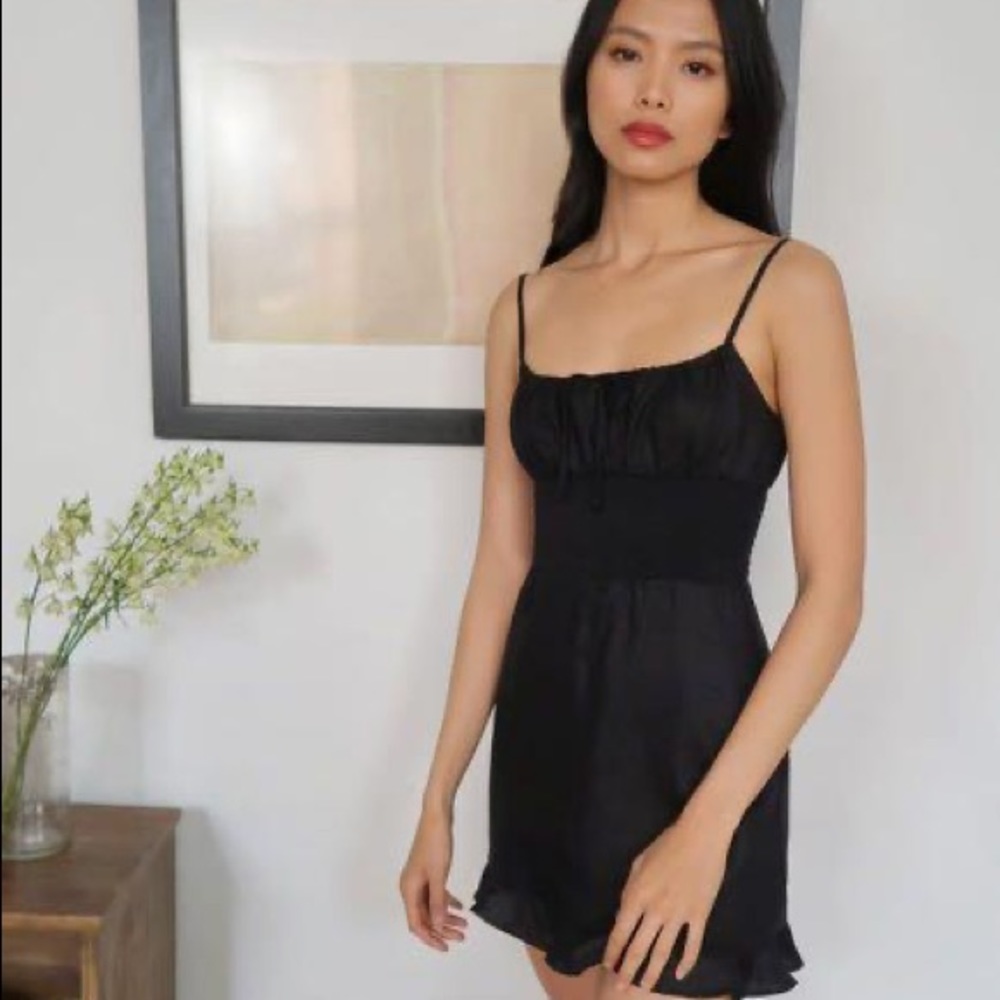 NWT Reformation Rosemary Dress in Black - Picture 4 of 7